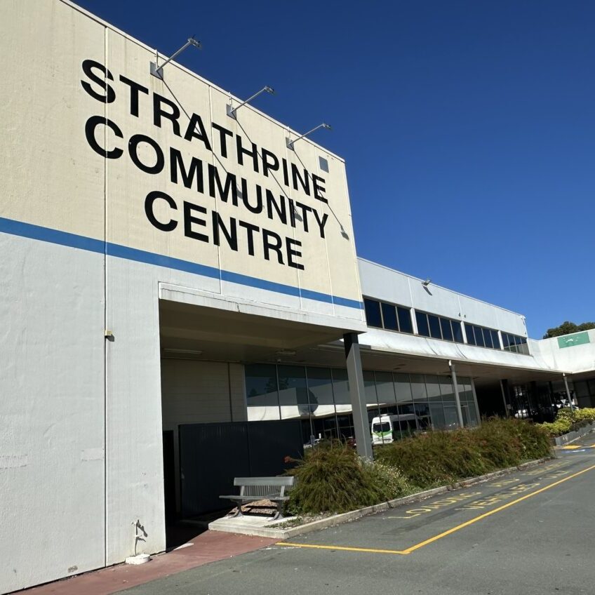 65e0079b-a849-4d59-8972-29344b5fc2fd-StrathpineCommunityCentre-OutsideHall.JPEG
