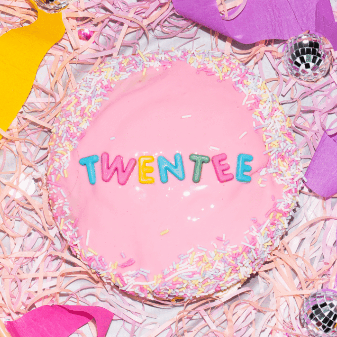 TWENTEE20-20HERO20IMAGE-tjwuAE